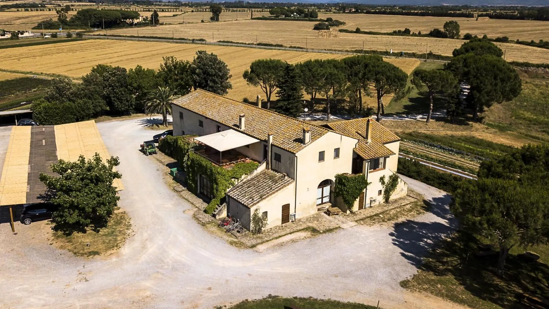 Laselva Albinia Farma